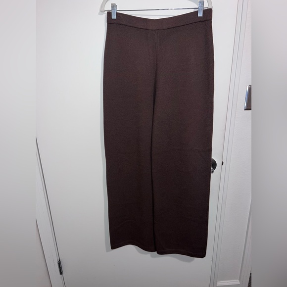 St. John Collection Womens Size 10 Brown Rayon Santana Knit Pull On Pants Casual - Picture 2 of 6